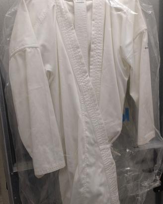 Kimono taglia 180cm usato solo una volta 