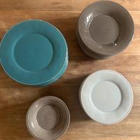 Servizio di piatti cote table