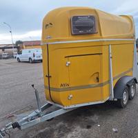 VAN TRAILER CAVALLI humbaur