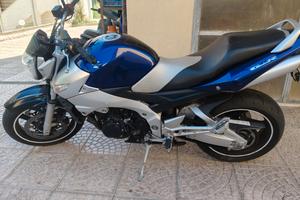 Suzuki GSR 600- 2008