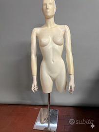 Busto Manichino Donna Stilizzato con Braccia