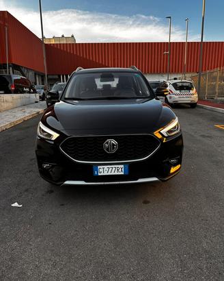 MG ZS 2024 1.5 BENZINA 106CV LUXURY