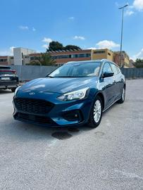 Ford Focus TURNIER 1.0 ECOBOOST HYBRID
