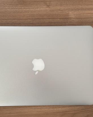 MacBook Air 13"