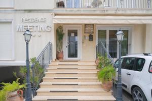 Palazzo / Stabile di 925 m² con più di 5 locali a 