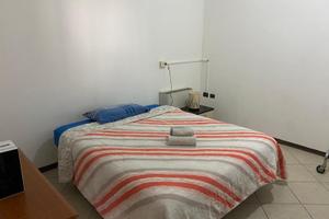 Camera privata in Villa ( x lunghi periodi)