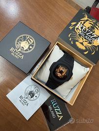 Ruzza watch