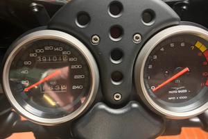 Guzzi v11 cafe sport