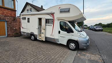Camper Roller Team