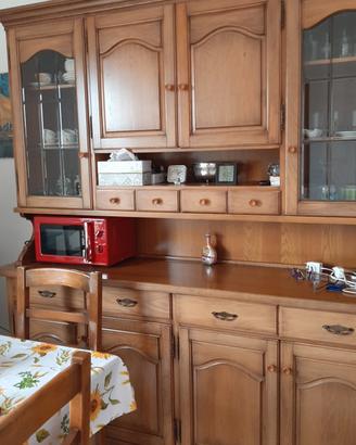 Credenza in legno massiccio