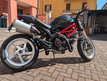 Ducati Monster 1100 - 2009