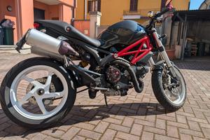 Ducati Monster 1100 - 2009