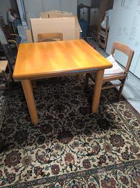 Tavolo allungabile per salotto o cucina 