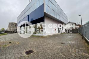 Prestigioso Ufficio a Saronno Via Lazzaroni 5