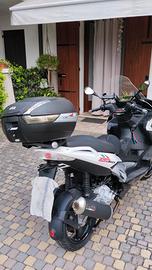 Aprilia SR max 300 2016 24000 km