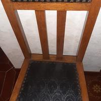 sedia antica in noce con borchie