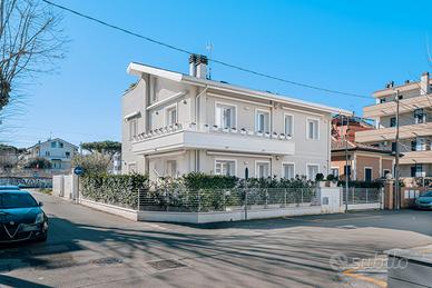 Villa o villino Riccione [Cod. rif 3298563VRG]