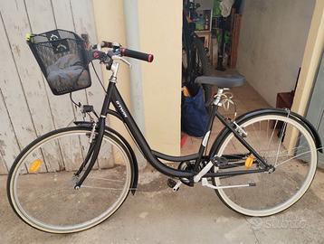 Bici donna Btwin modello Elops 100