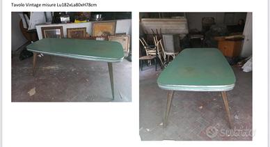 Tavolo in formica