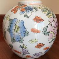Vaso decorativo in ceramica
