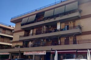 2 Vetrine a Tivoli