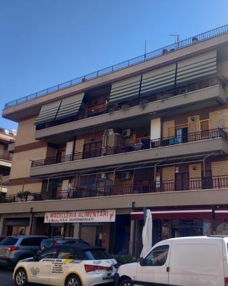 2 Vetrine a Tivoli