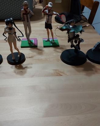 Figure e Nendoroid SENZA scatola a tema Anime