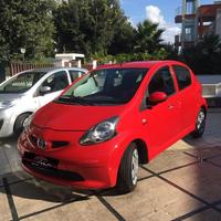 TOYOTA AYGO 1.0 SOL 5 PORTE - BENZ FINE 06-07