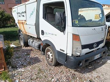 ricambi Nissan Renault maxity