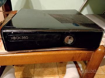 xbox360 slim non funzionante 