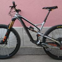 YT Industries JEFFSY CF Pro Race 29'' carbon