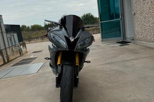 Yamaha r6