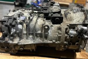 CAMBIO VOLVO FL ZF 9S1110 TO 1324 003 058