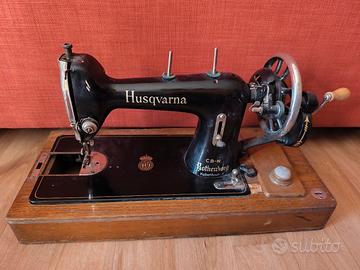 macchina da cucire vintage 
