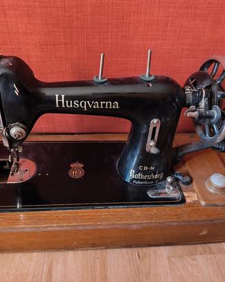 macchina da cucire vintage 