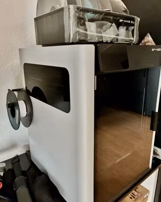 Bambu Lab H2D con AMS 2 Pro & Cutting Module