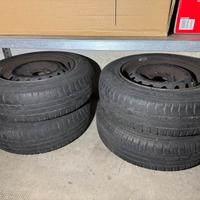 4 cerchi R13 + gomme 155/70 R13 (20% battistrada)