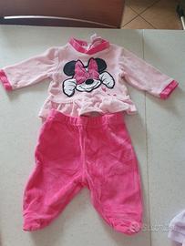 completo in ciniglia disney