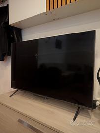 Smart TV Philips 43" 43PUS8010/12 4K Ambilight - P