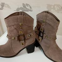 Stivali "Alesya", №40,in vera pelle scamosciata.