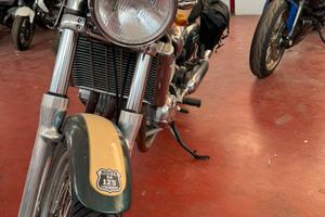 Triumph thunderbird 900 2003