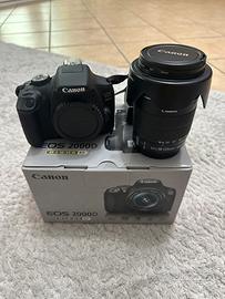 Conon eos 2000d con 18-135mm