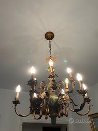 Lampadario vintage in legno – 8 luci