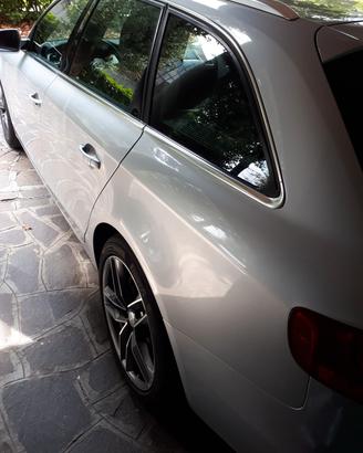 Audi A4 B8 allestimento Ambition