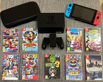 Nintendo Switch + 9 Giochi + Case