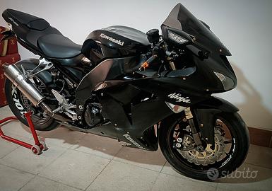 Kawasaki zx-10r 