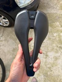 Sella Giant  Fleet SL + luce posteriore