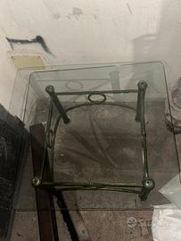 Tavolo vetro in ferro baattuto