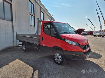 Iveco Daily 35-120 ribaltabile posteriore