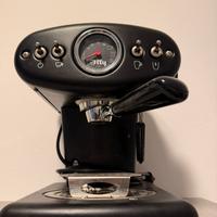 Macchina caffè Illy X1 Iperespresso come nuova